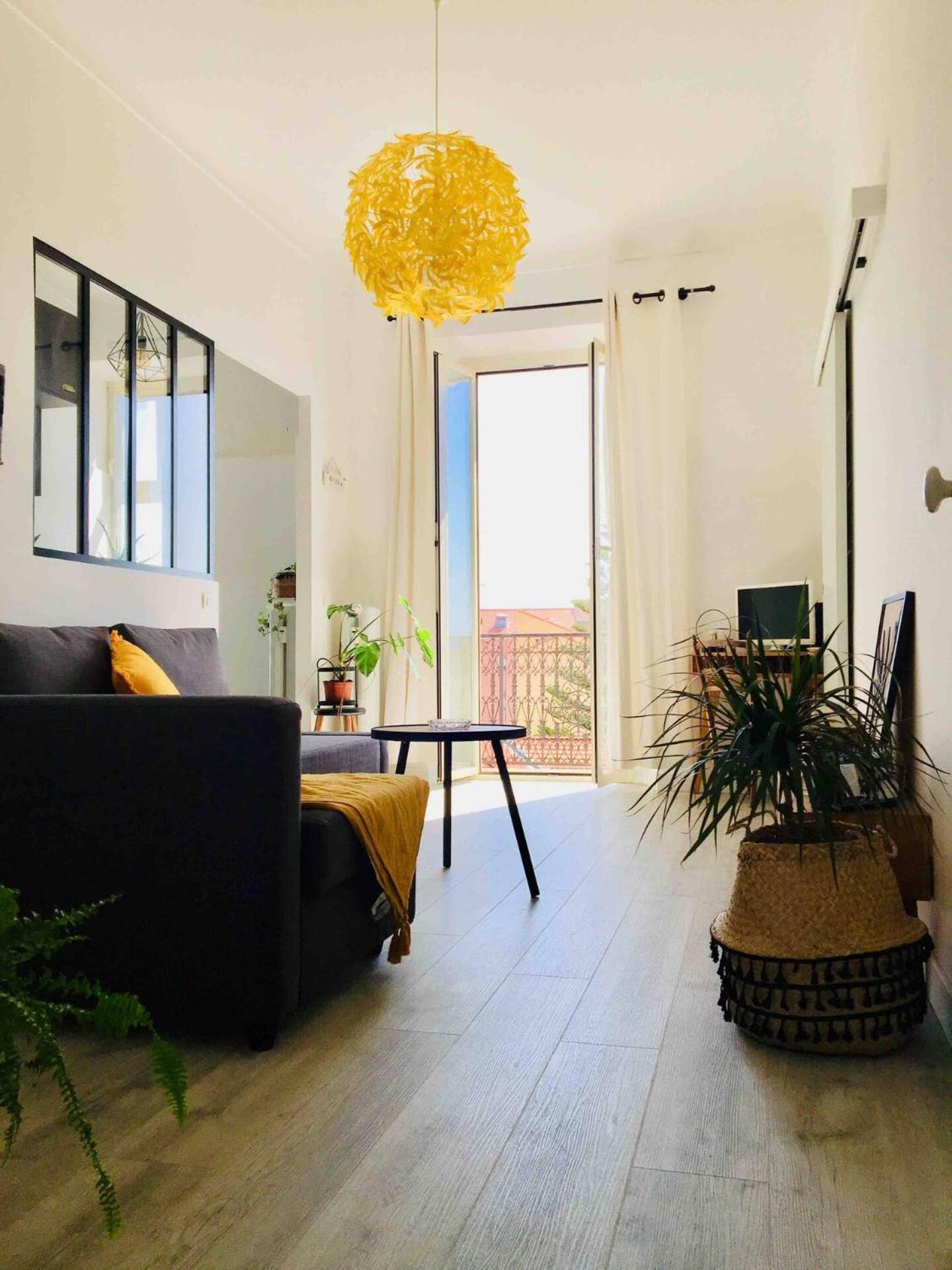 Charming Studio In The Heart Of Menton Exterior photo