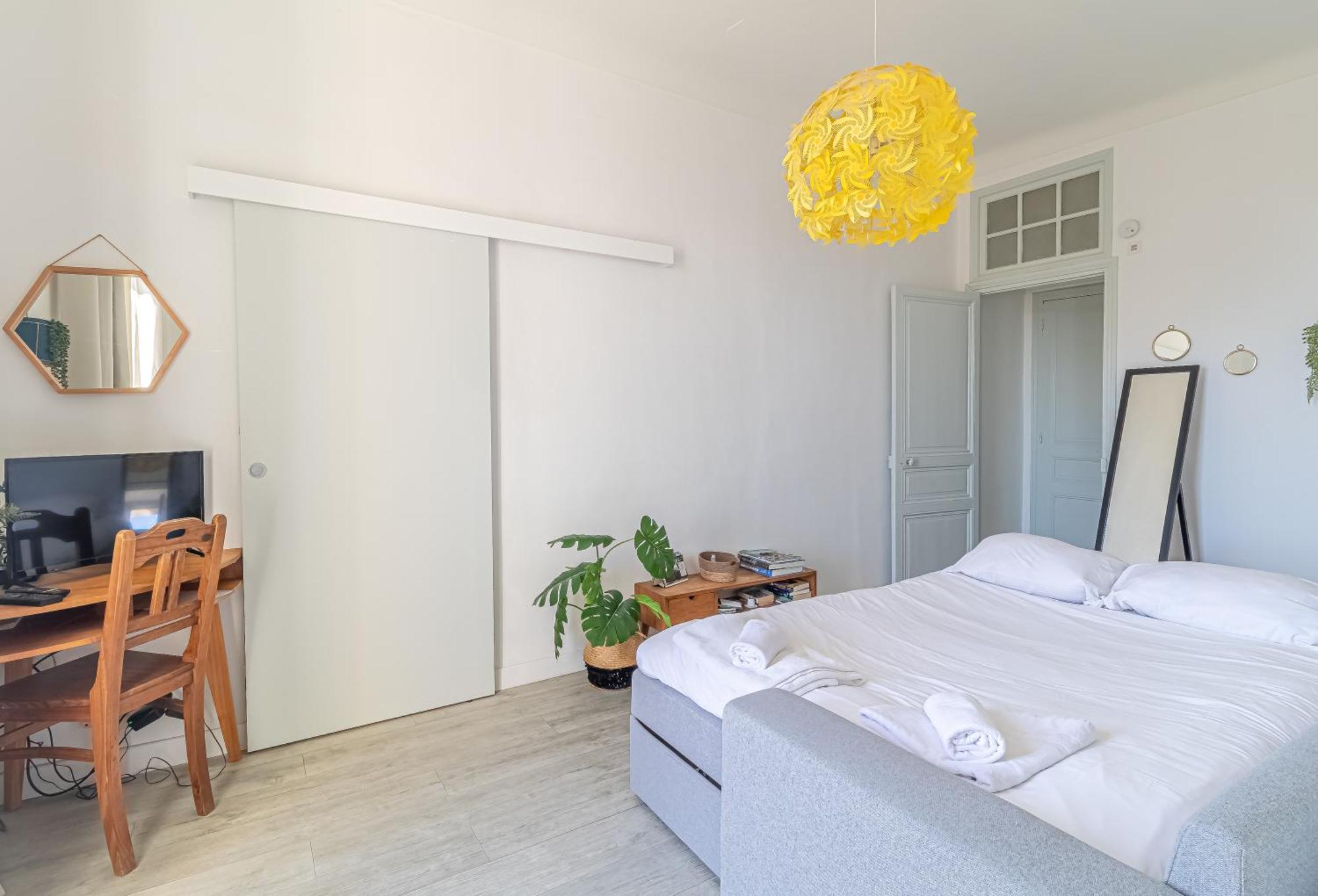 Charming Studio In The Heart Of Menton Exterior photo