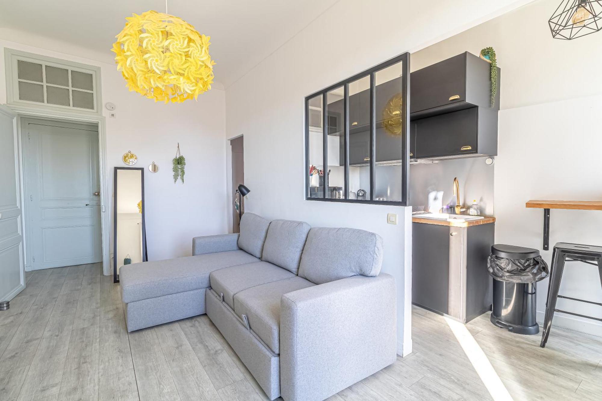 Charming Studio In The Heart Of Menton Exterior photo